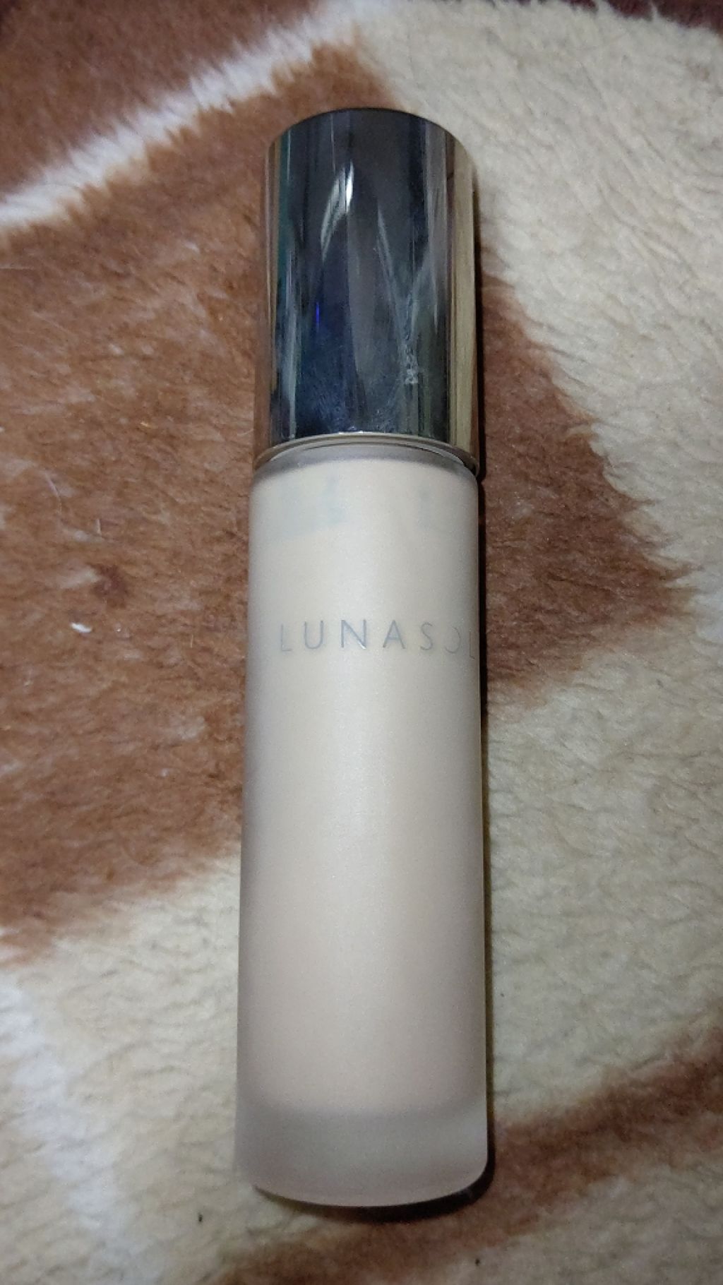 グロウイングウォータリーオイルリクイド/LUNASOL/リキッドファンデーションを使ったクチコミ(1枚目)