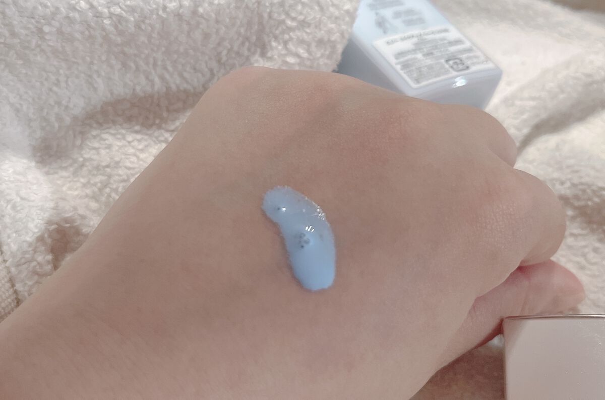 【旧】スノー メイクアップ ベース UV35 SPF35／PA+++/Dior/化粧下地を使ったクチコミ（2枚目）