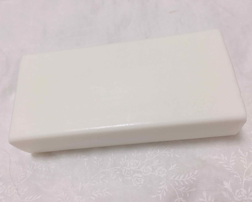 二の腕ザラザラを洗う重曹石けん/ペリカン石鹸/ボディ石鹸を使ったクチコミ(2枚目)