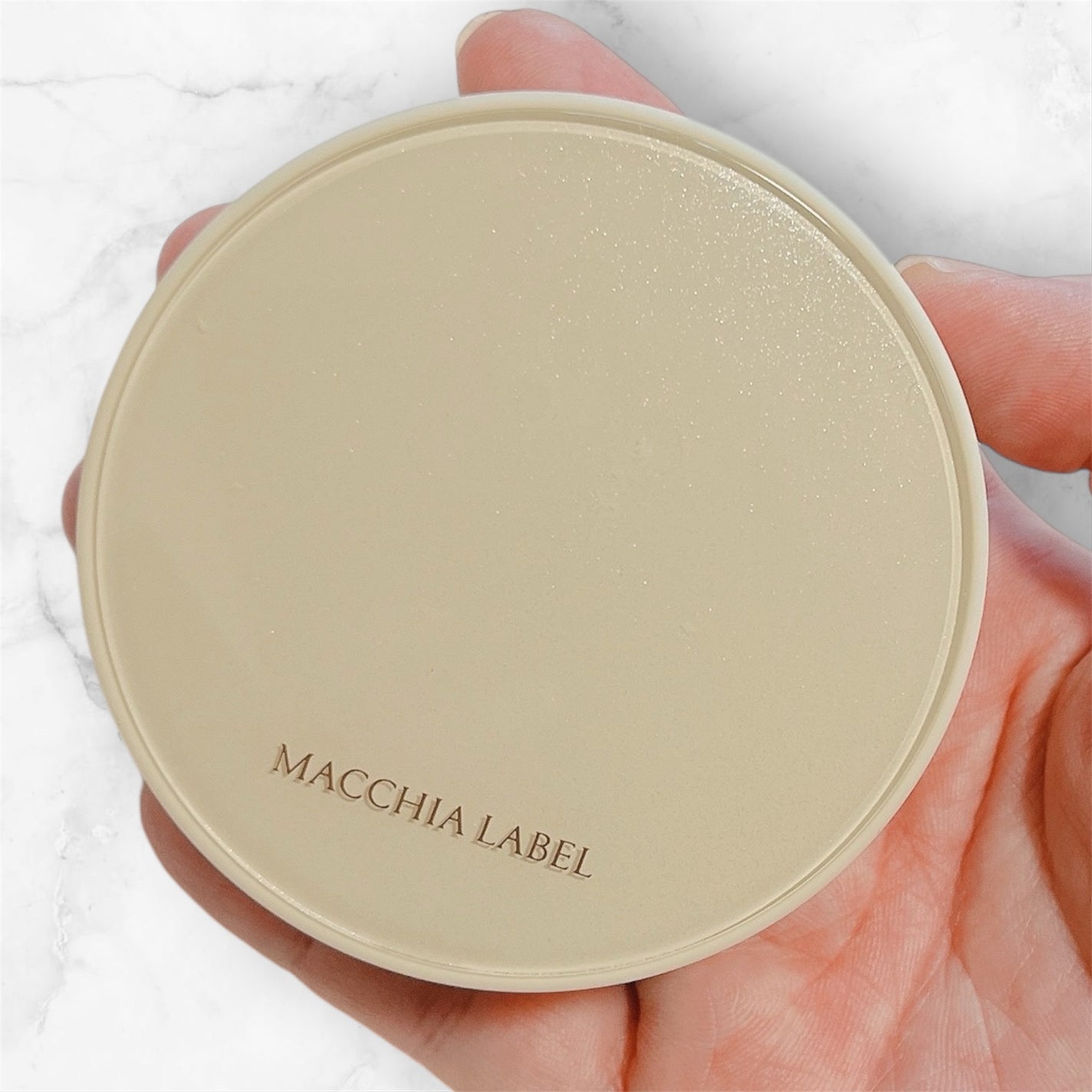 マットエステヴェール クッション/Macchia Label/クッションファンデーションを使ったクチコミ(4枚目)