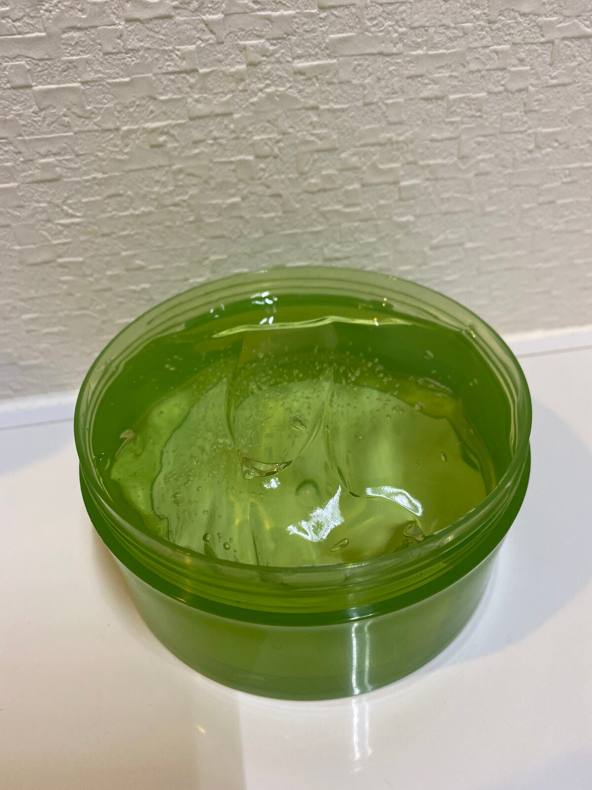 マイルド&モイスチャーアロエジェル/ネイチャーリパブリック/ボディローションを使ったクチコミ(2枚目)