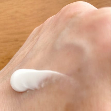 パフュームドクリーム/DAISO/ハンドクリームを使ったクチコミ(3枚目)