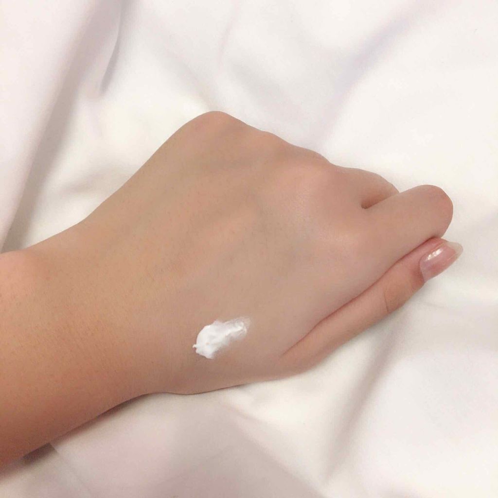 ミルキーホワイト クリーム/ハイジドルフ/化粧下地を使ったクチコミ（2枚目）