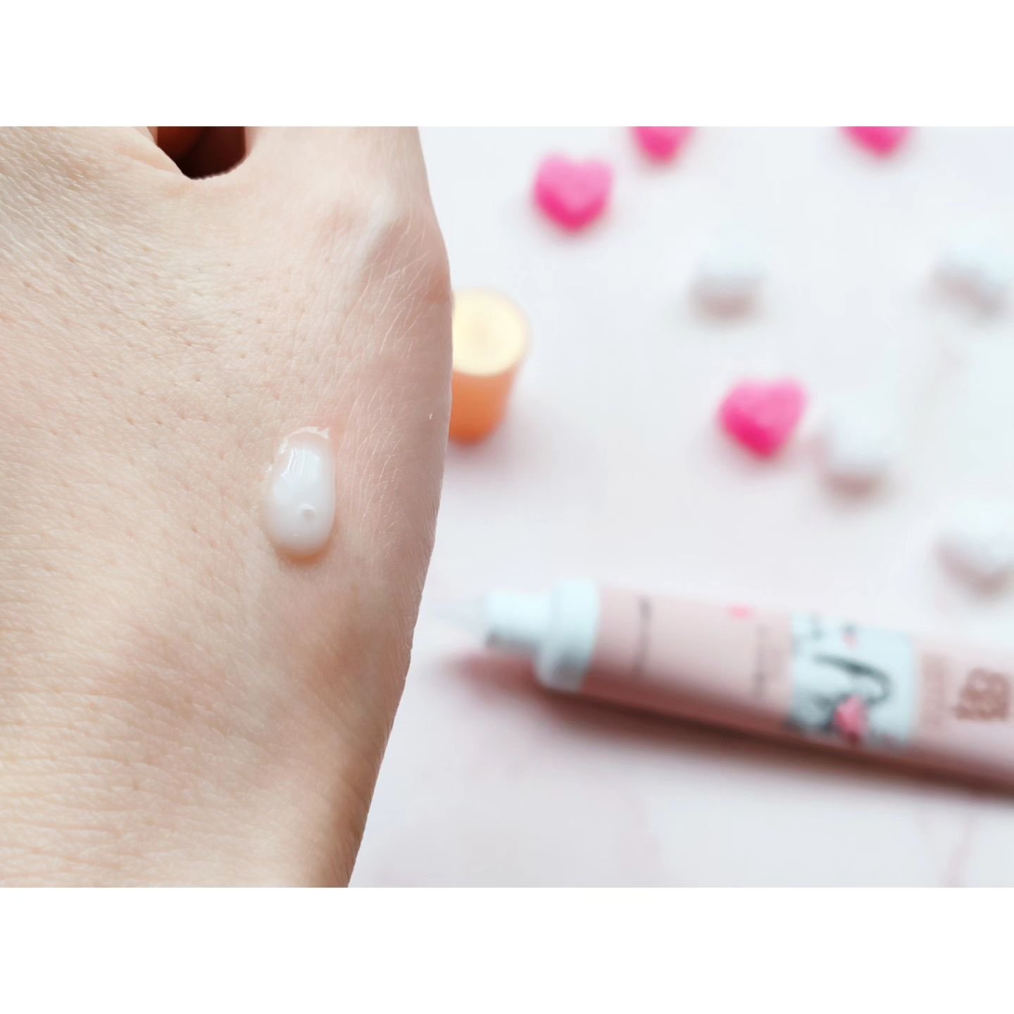 8x4 アロマスイッチ 涼感ネックジェル パリスブーケの香り/８ｘ４/デオドラント・制汗剤を使ったクチコミ（3枚目）