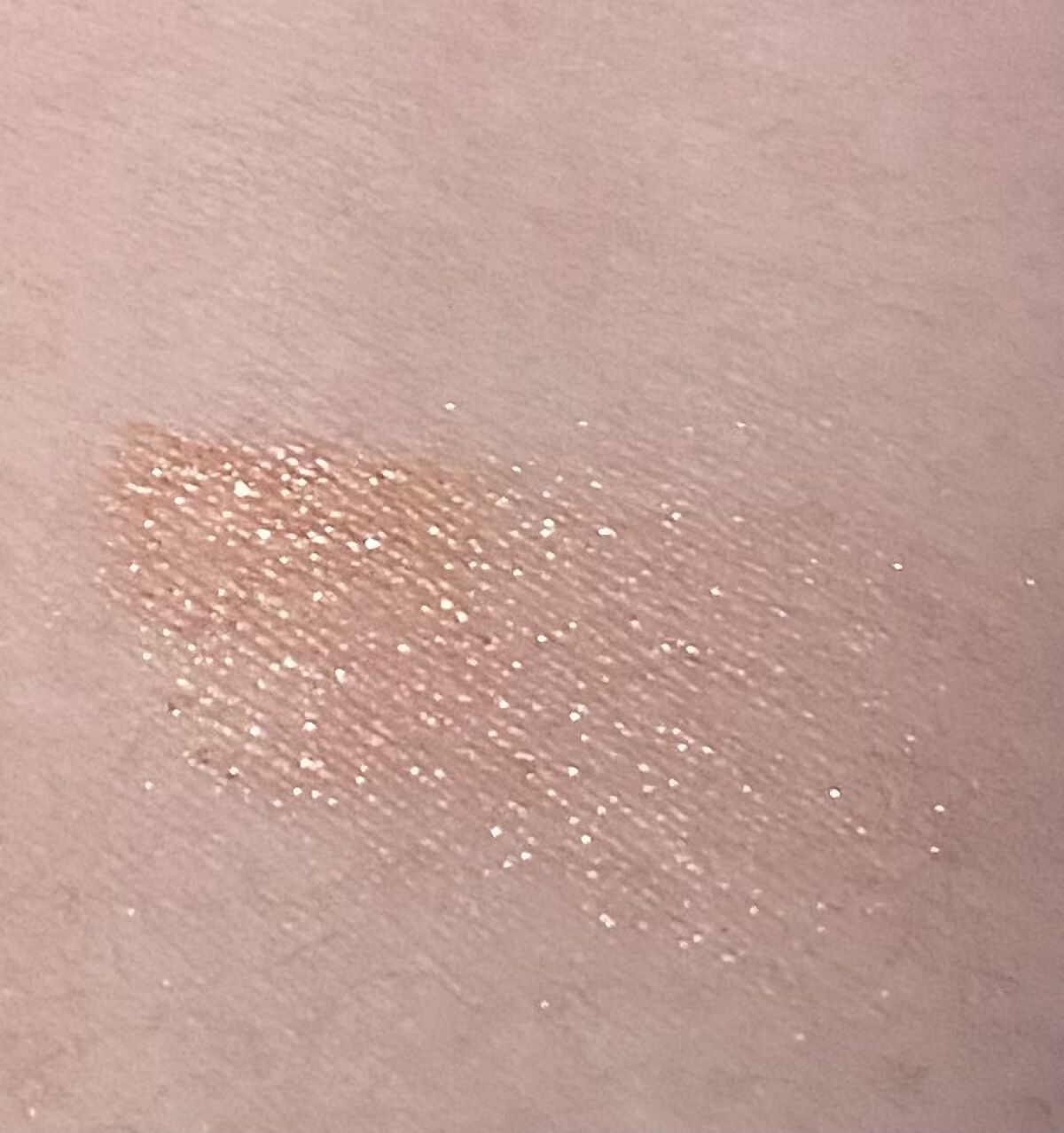 アンビライトアイシャドウ/QIBEST/単色アイシャドウを使ったクチコミ（3枚目）