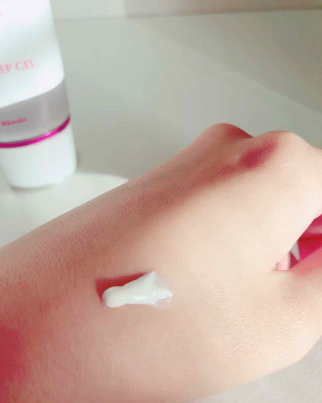 アリィー エクストラUVジェル(ヴェールキープ)のクチコミ「🌷ALLIE エクストラUVジェル(ヴェールキープ)
      SPF50+ PA++++
.....」（2枚目）