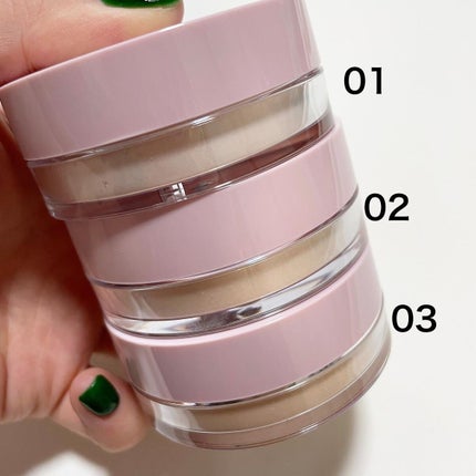 natsumi on LIPS 「.デイジードールルースパウダー.カラーは3色▫️01素肌っぽさ..」(4枚目)