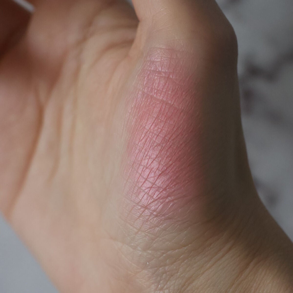 メルティング パウダー ブラッシュ/SUQQU/パウダーチークを使ったクチコミ(5枚目)