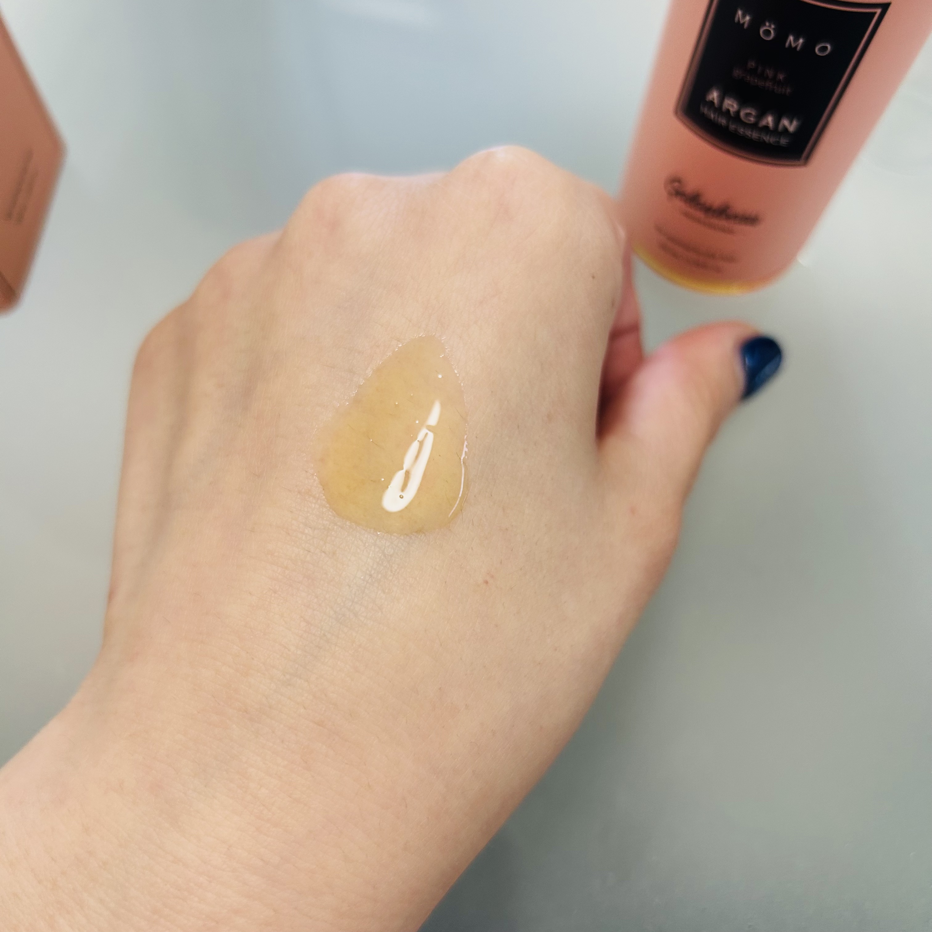 モモアルガンヘアエッセンス/ガランビュー/ヘアオイルを使ったクチコミ（3枚目）