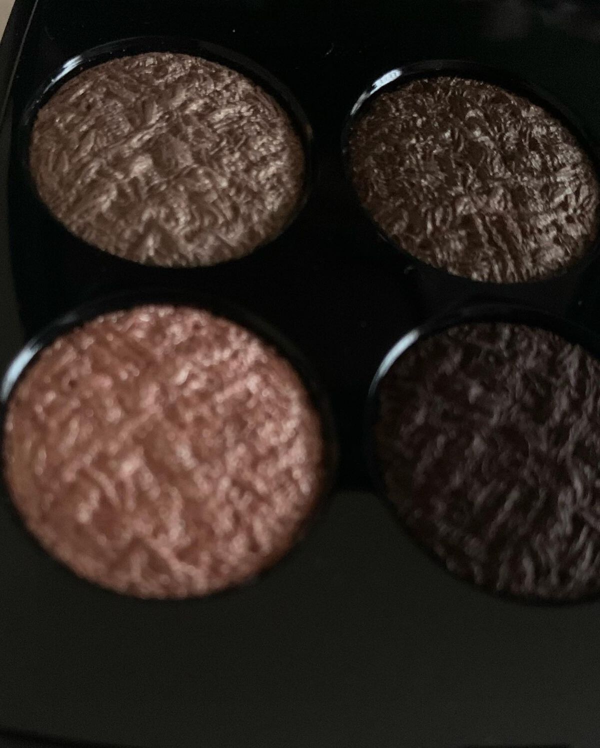 アディクション ザ アイシャドウ/ADDICTION/単色アイシャドウを使ったクチコミ(4枚目)