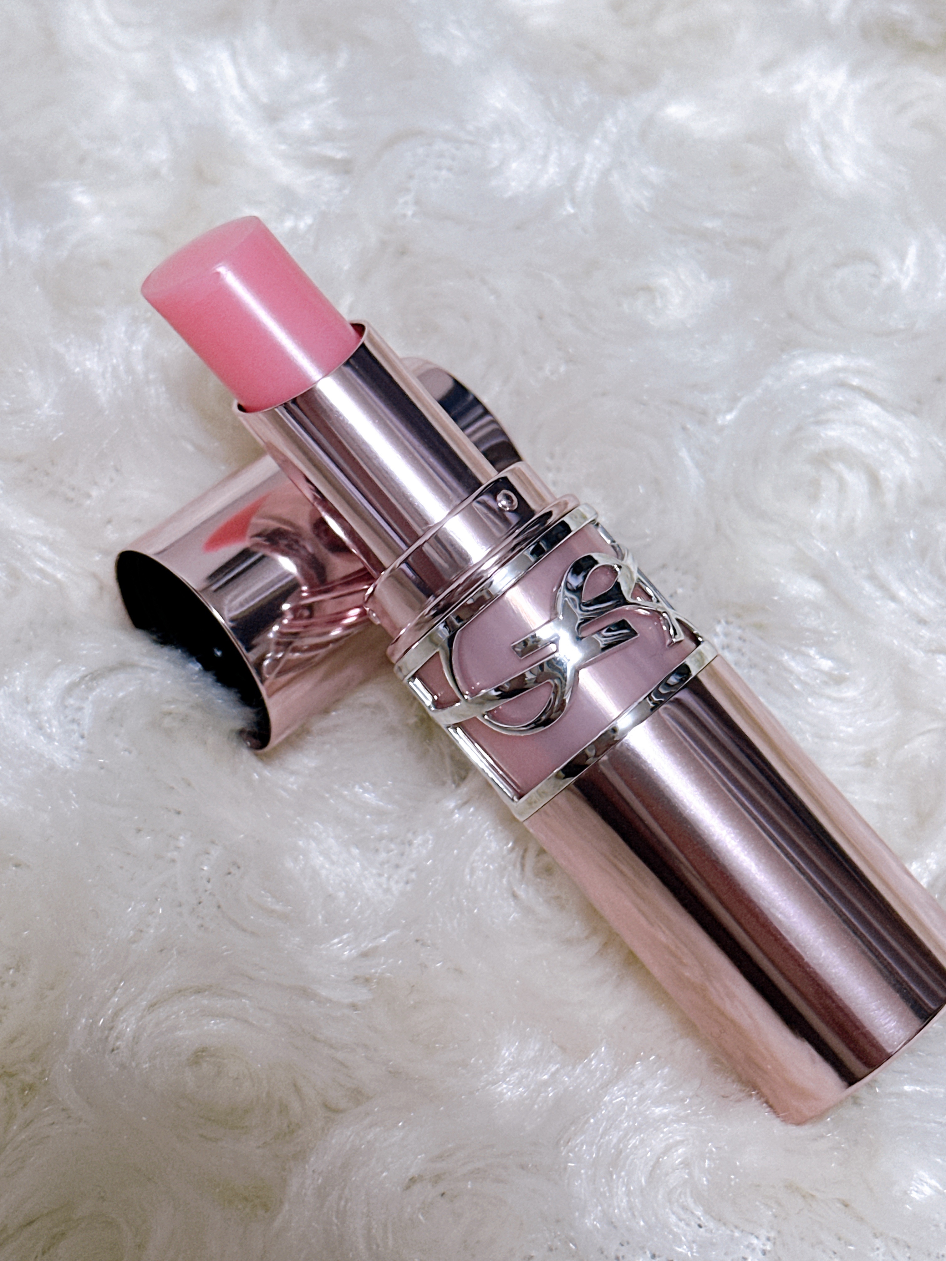 YSLラブシャイン キャンディ グロウ バーム/YVES SAINT LAURENT BEAUTE/口紅を使ったクチコミ（3枚目）