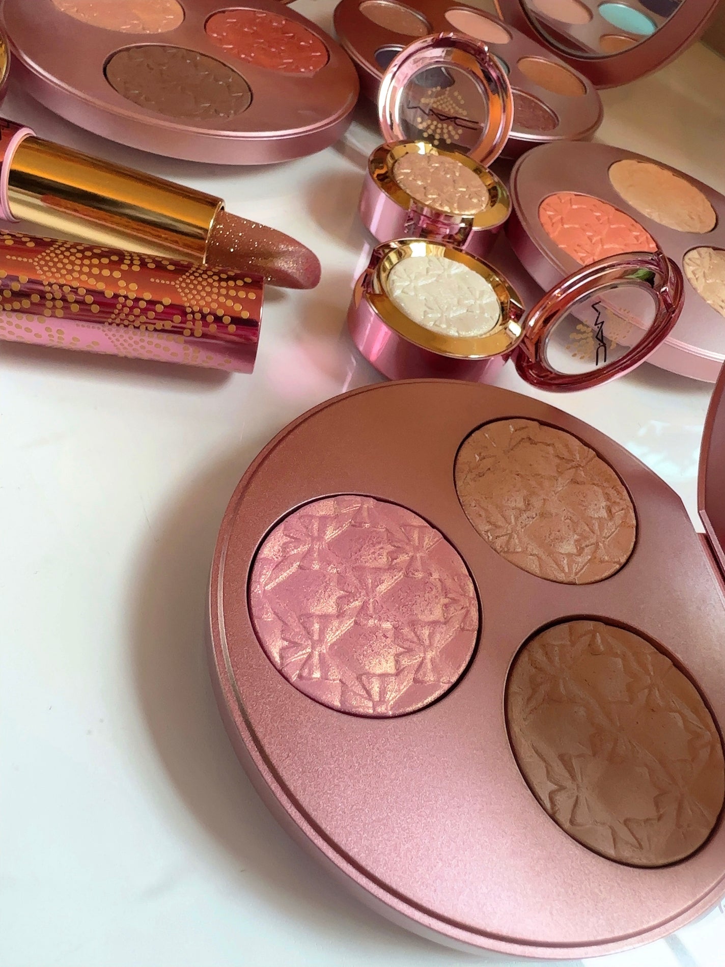 エクストラ ディメンション スキンフィニッシュ/M・A・C/プレストパウダーを使ったクチコミ(5枚目)