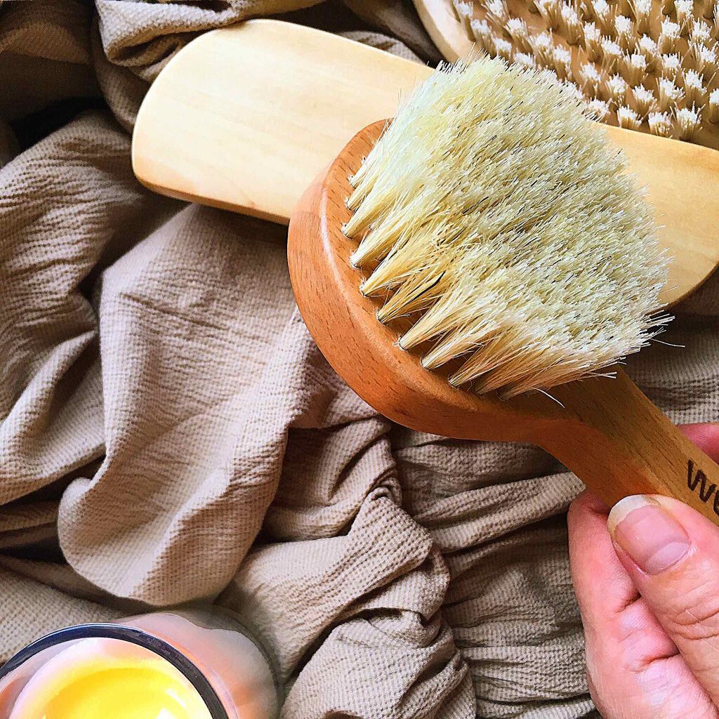 ボディシェイプブラシ/WELEDA/ボディグッズを使ったクチコミ(2枚目)