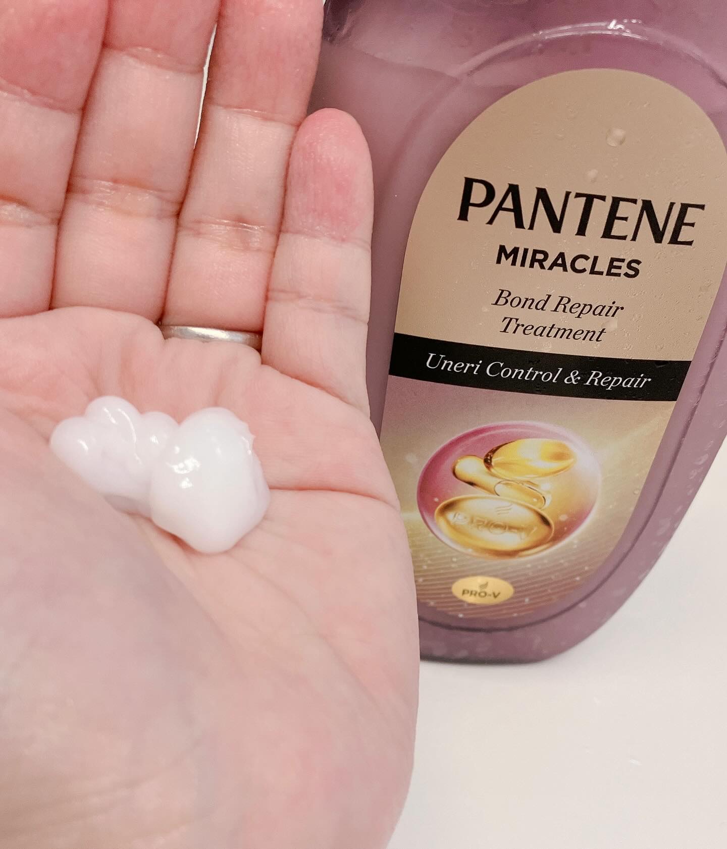 ミラクルズ うねりコントロール&リペア ボンドリペア シャンプー/トリートメント/パンテーン/市販シャンプーを使ったクチコミ（3枚目）