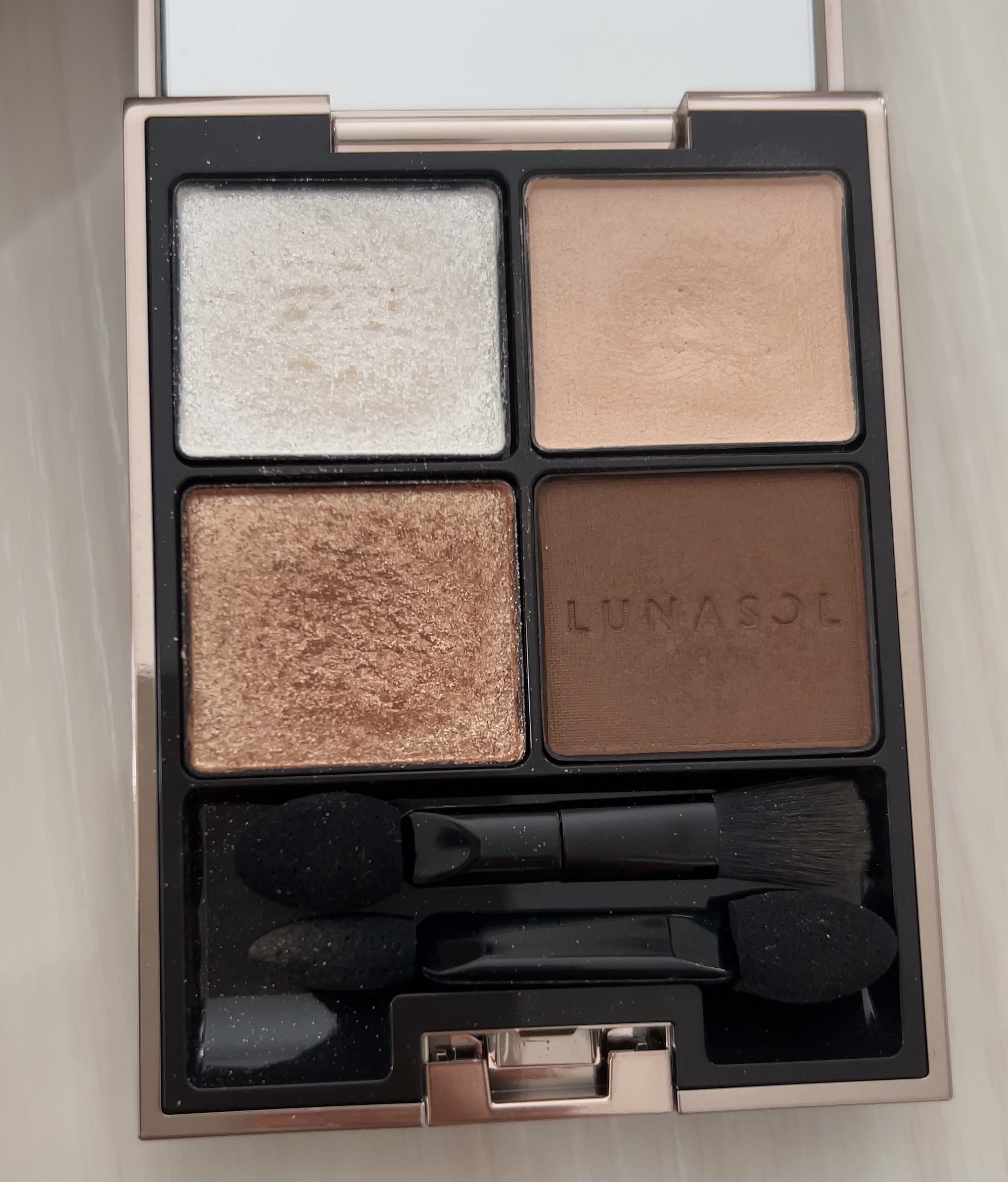 アイカラーレーション/LUNASOL/アイシャドウパレットを使ったクチコミ（3枚目）