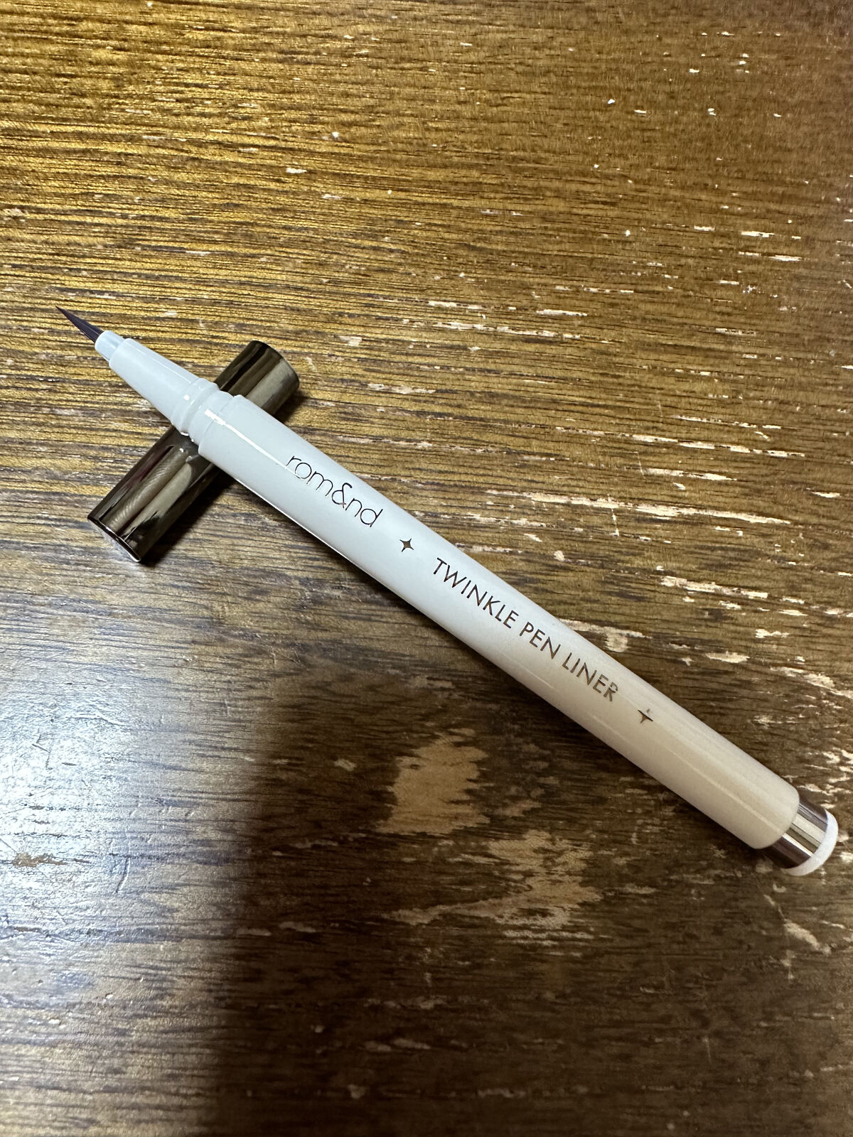 トゥインクルペンライナー/rom&nd/リキッドアイライナーを使ったクチコミ（3枚目）