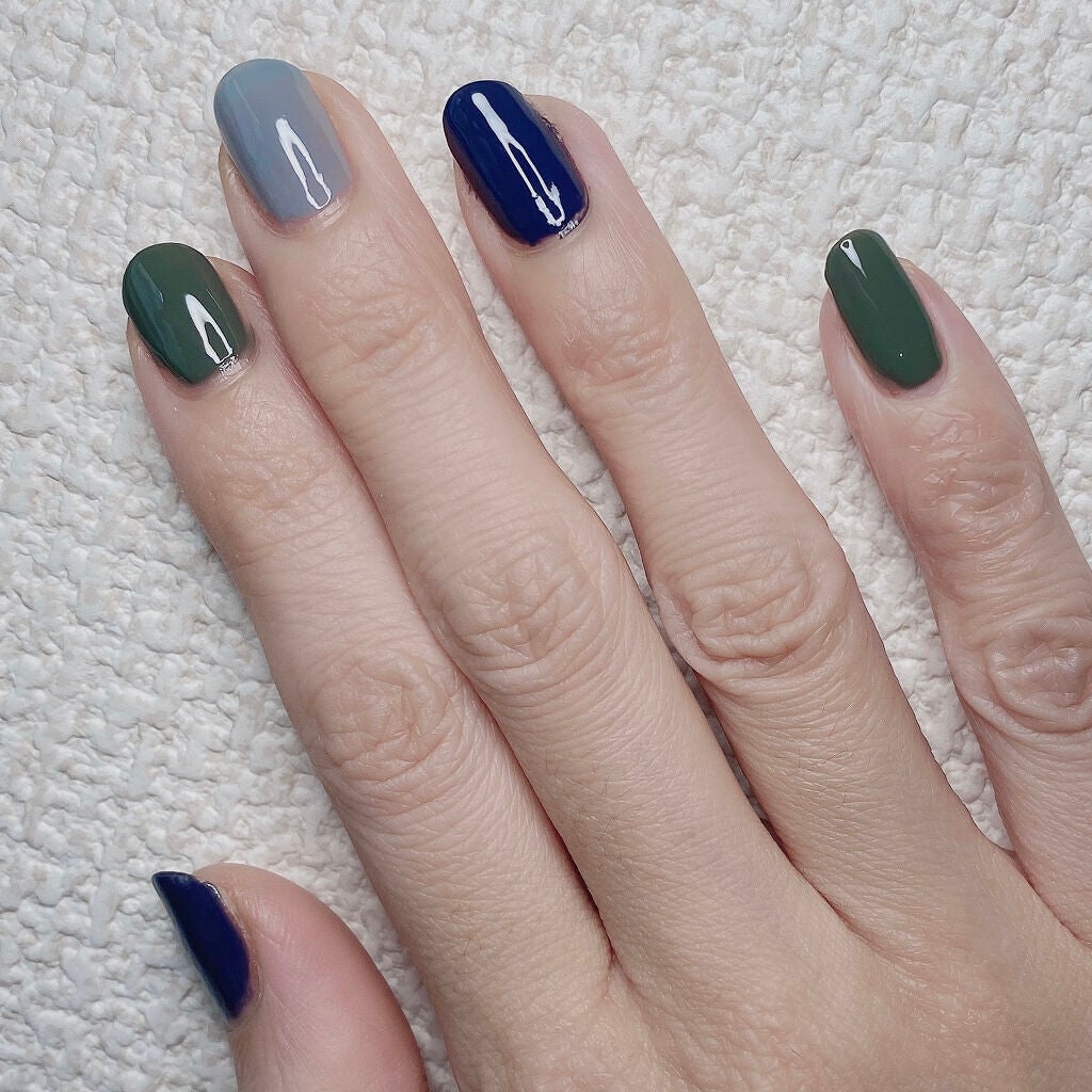 カラフルネイルズ/キャンメイク/マニキュアを使ったクチコミ(5枚目)