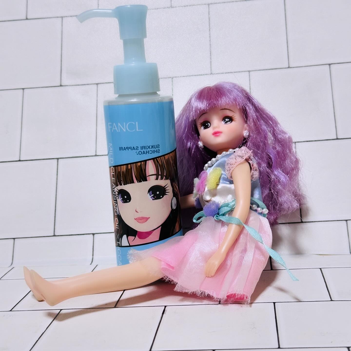 マイルドクレンジング オイル 「リカちゃん」限定デザイン 1/ファンケル/オイルクレンジングを使ったクチコミ（1枚目）