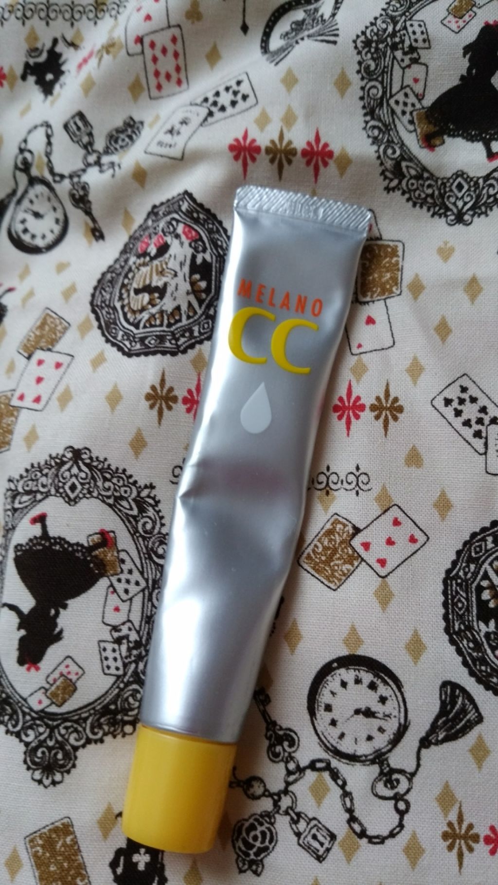 メラノCC 薬用しみ集中対策液(旧)/メラノCC/美容液を使ったクチコミ（2枚目）