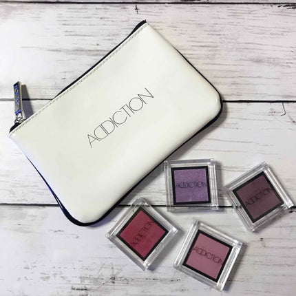 アディクション ザ アイシャドウ/ADDICTION/単色アイシャドウを使ったクチコミ(4枚目)
