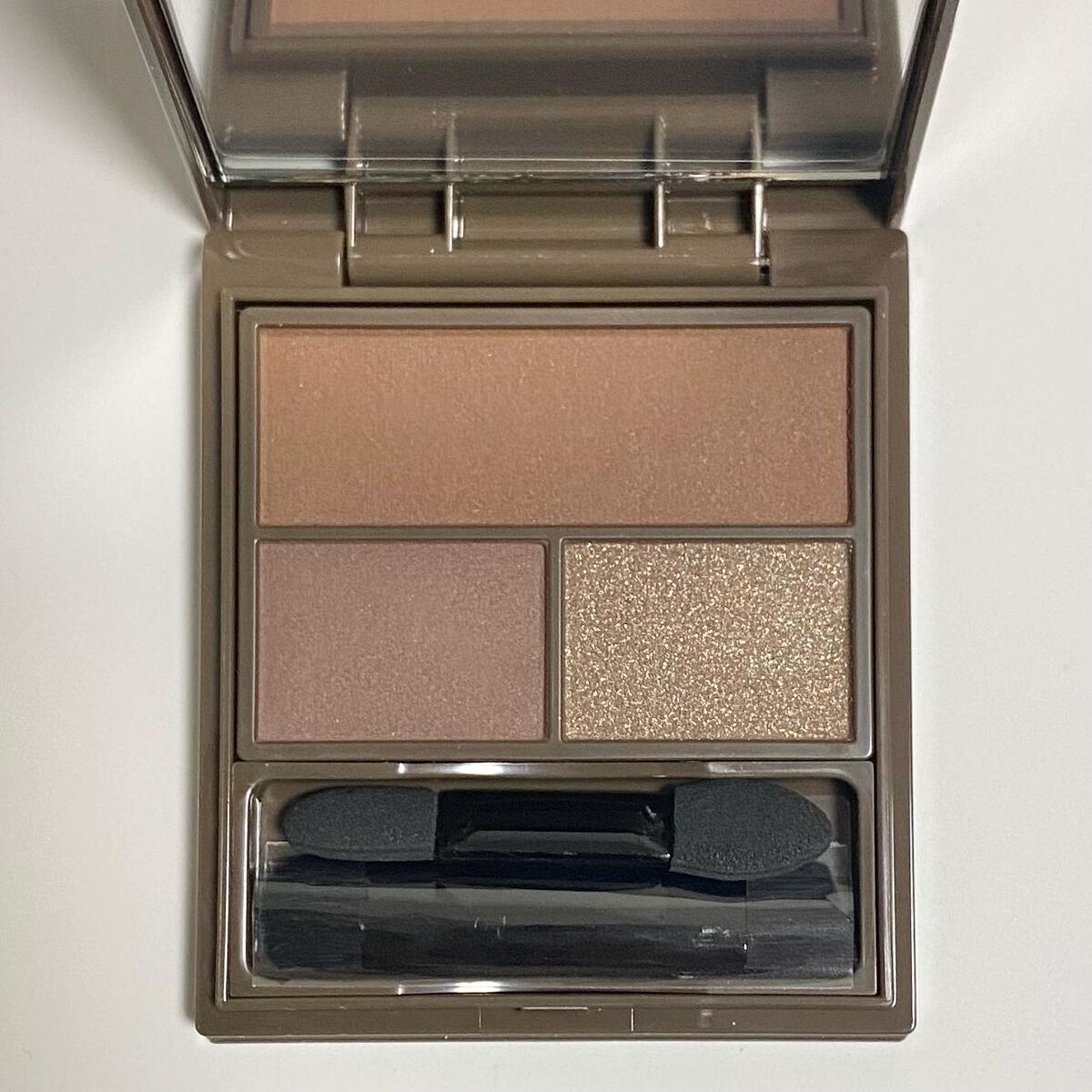 フーミー マルチアイブロウパウダー/WHOMEE/パウダーアイブロウを使ったクチコミ(2枚目)