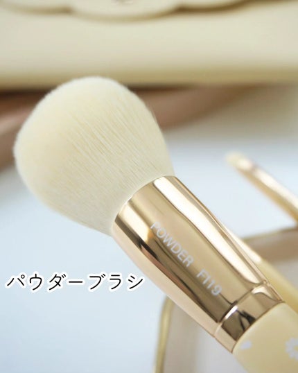 SIXPLUS ペイルイエローメイクブラシ3本セット -Daisyシリーズ/SIXPLUS/メイクブラシを使ったクチコミ(2枚目)