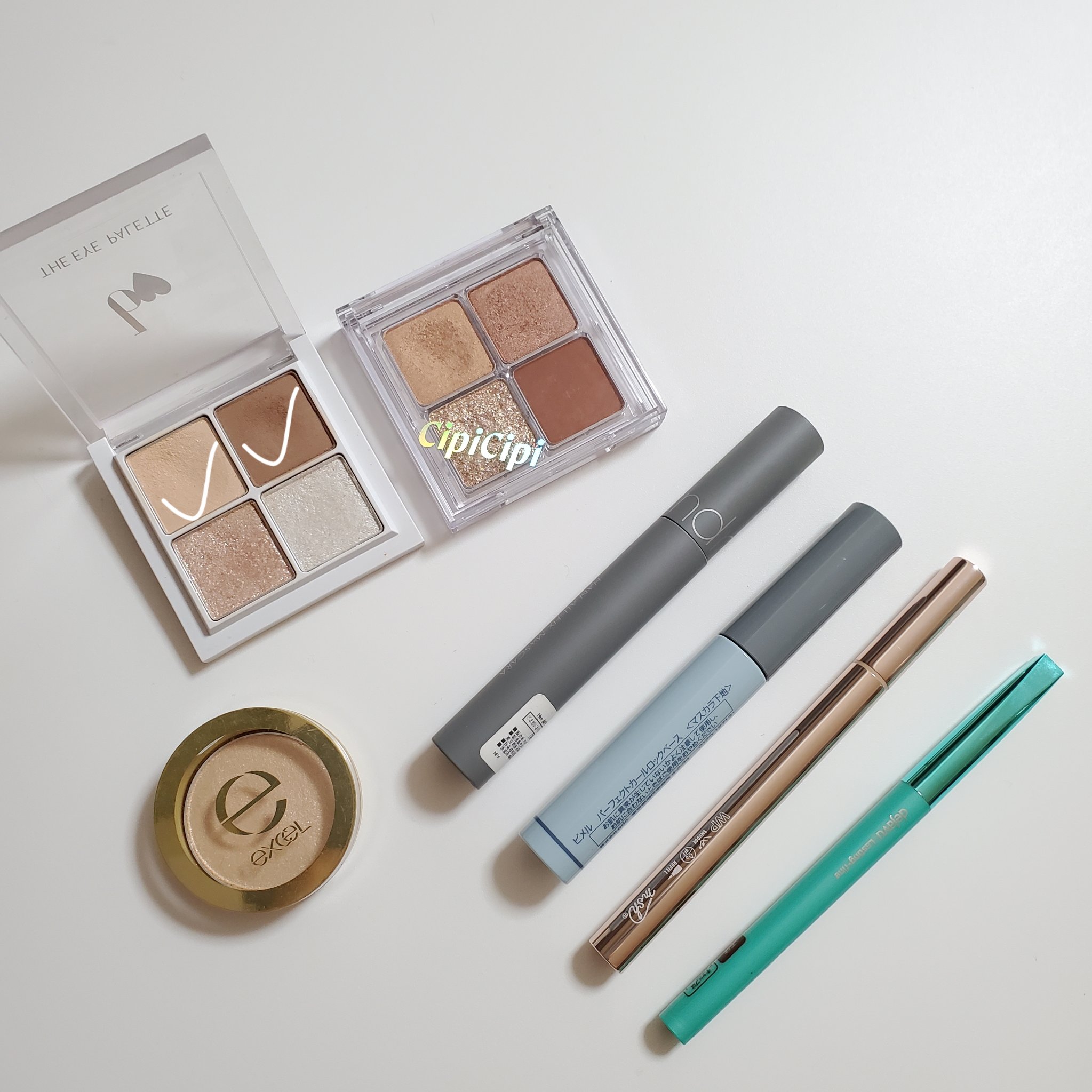 シャイニーシャドウ N/excel/単色アイシャドウを使ったクチコミ（2枚目）