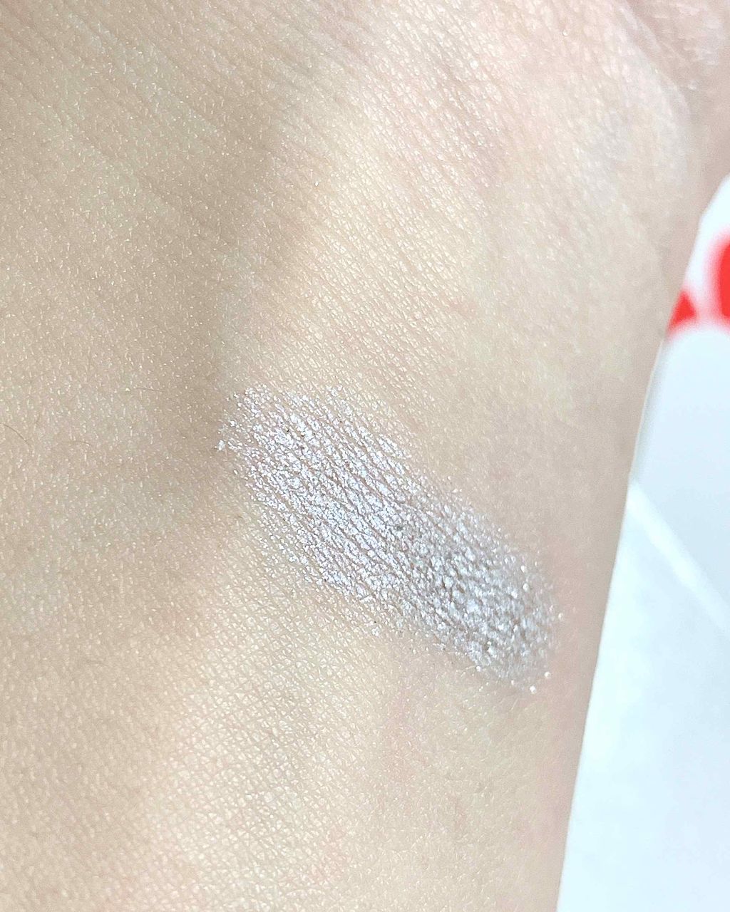 シャイニーシャドウ N/excel/単色アイシャドウを使ったクチコミ(3枚目)