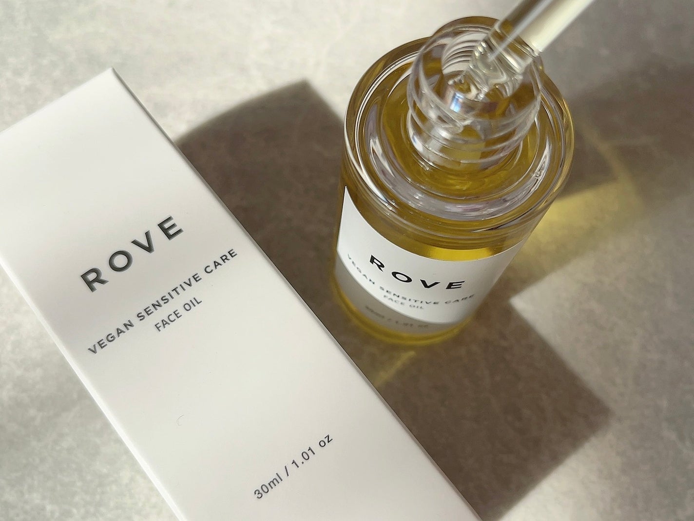 ゆみ on LIPS 「.ROVEヴィーガンセンシティブケアフェイスオイル@rove_..」(2枚目)