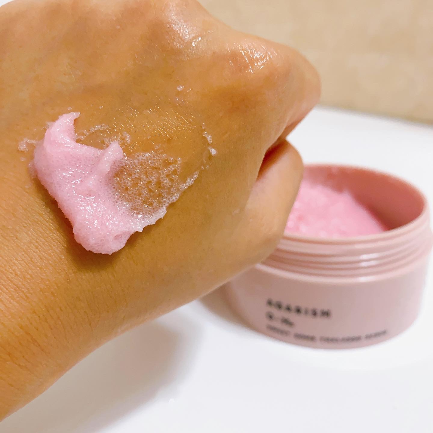 Q+Me スウィート ボム タラソ スクラブ/AGARISM/バストケア・ヒップケアを使ったクチコミ（3枚目）