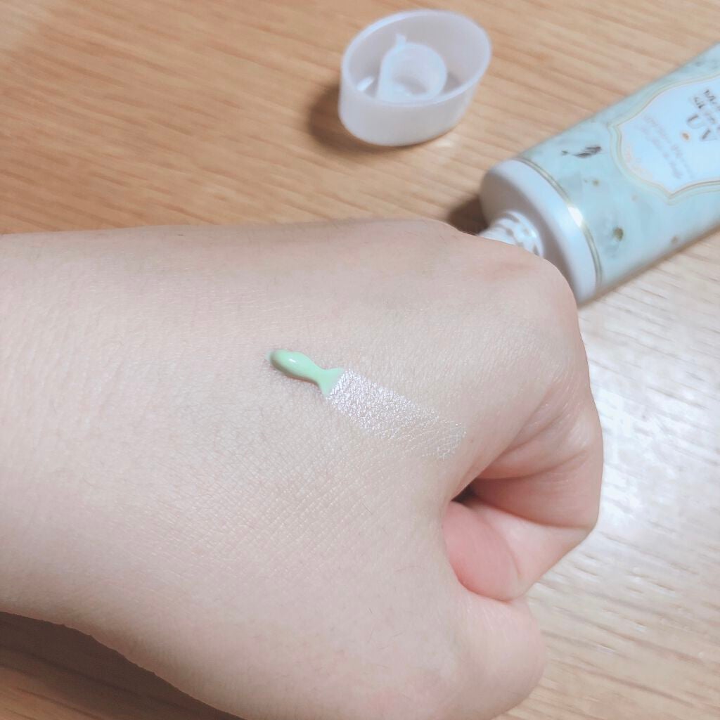 マーメイドスキンジェルUV/キャンメイク/日焼け止めジェルを使ったクチコミ(4枚目)