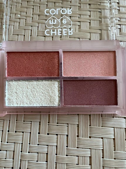 CHEER me COLOR アイシャドウ/セリア/アイシャドウパレットを使ったクチコミ(5枚目)