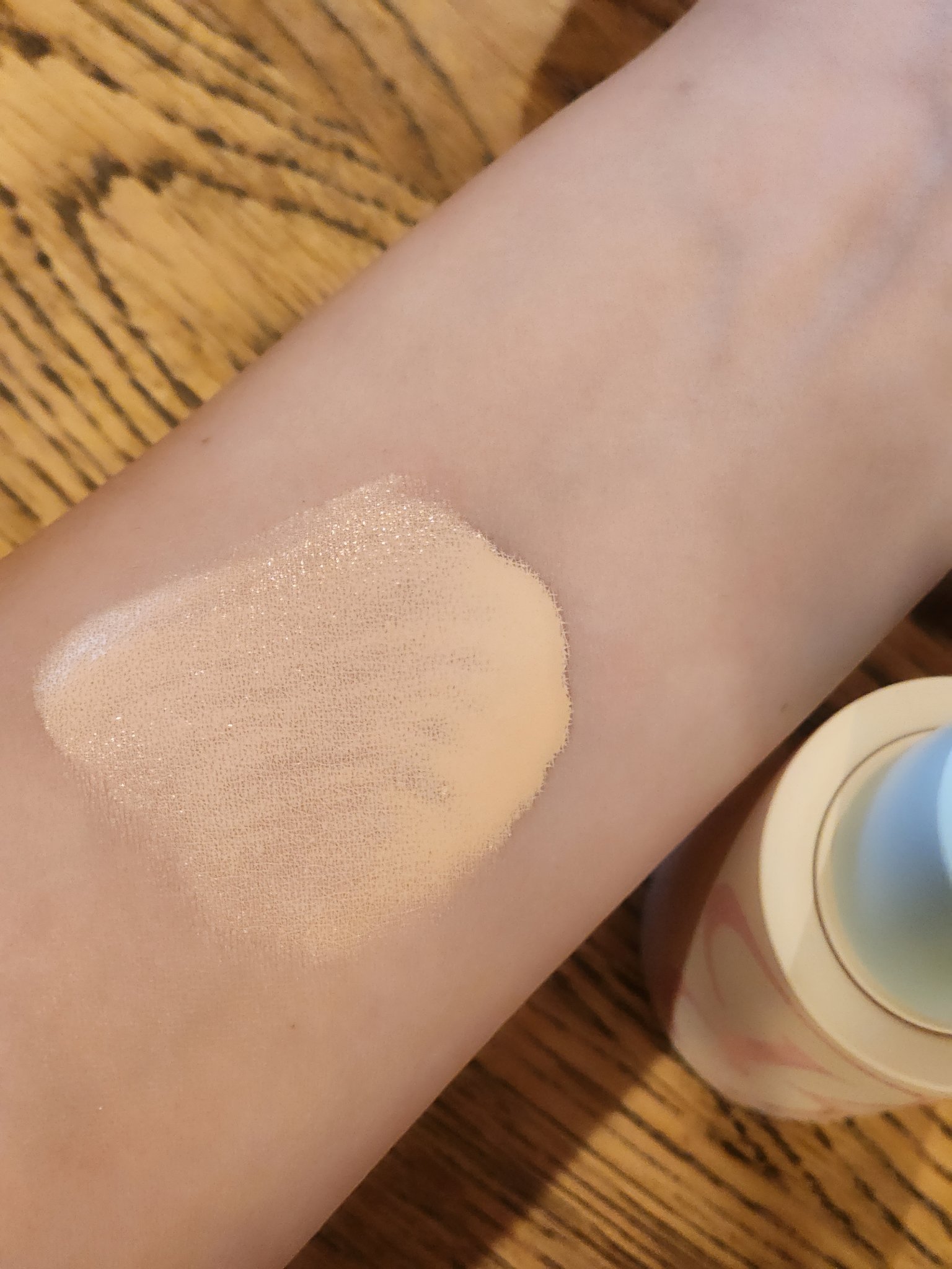 ラディアンスカラーセラム/Likebel/リキッドファンデーションを使ったクチコミ（1枚目）