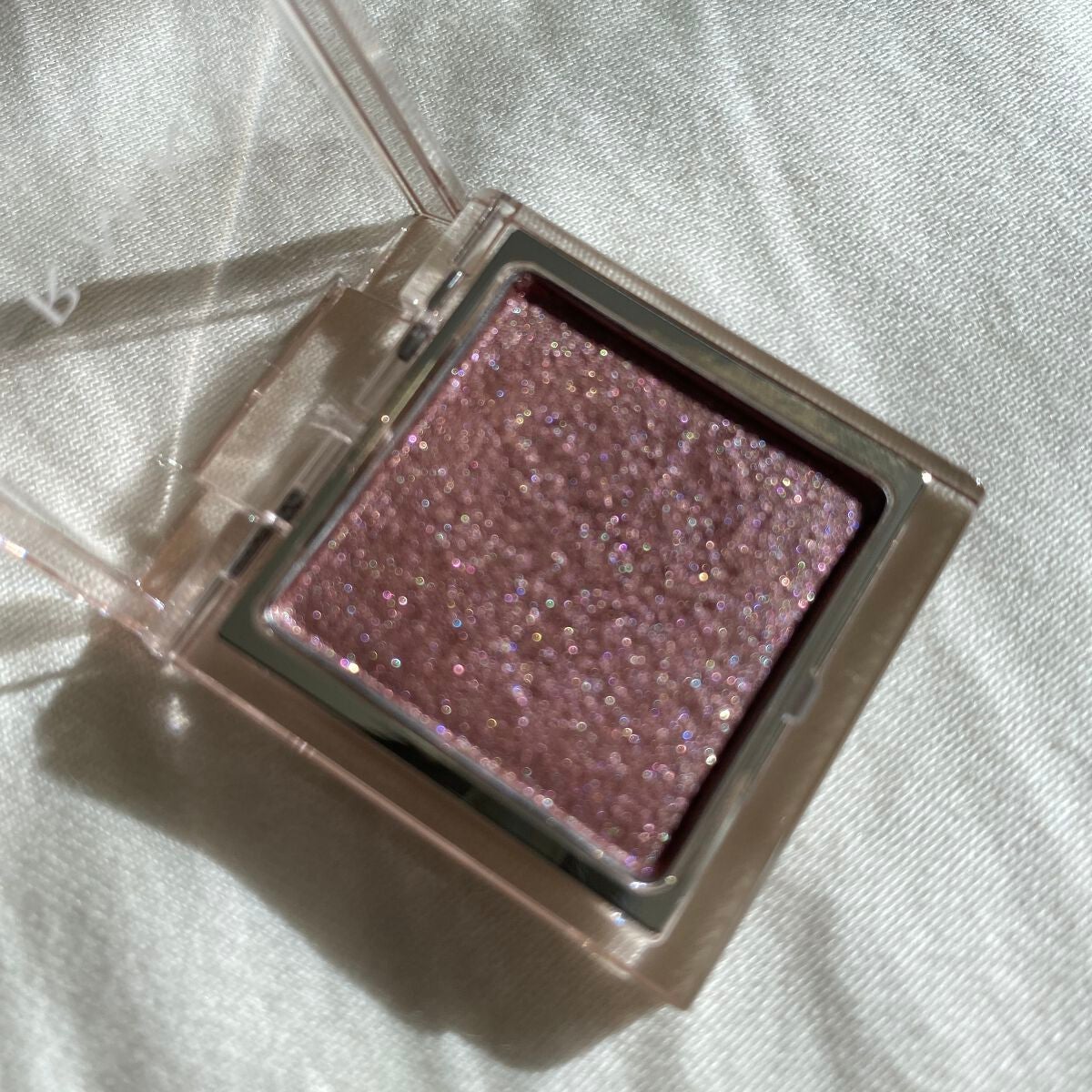 インフィニット シングル アイズ/RMK/単色アイシャドウを使ったクチコミ(3枚目)