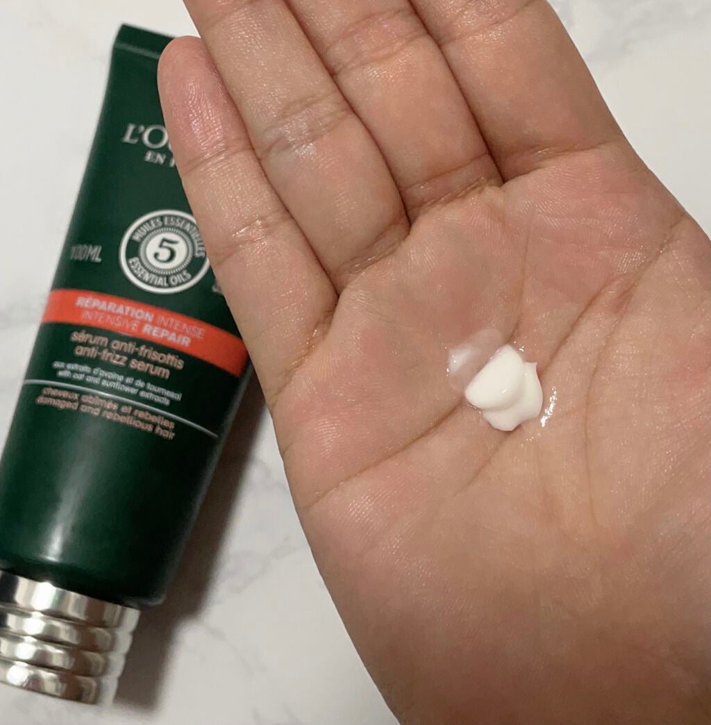 ファイブハーブス リペアリングヘアミルクセラム/L'OCCITANE/ヘアミルクを使ったクチコミ(2枚目)