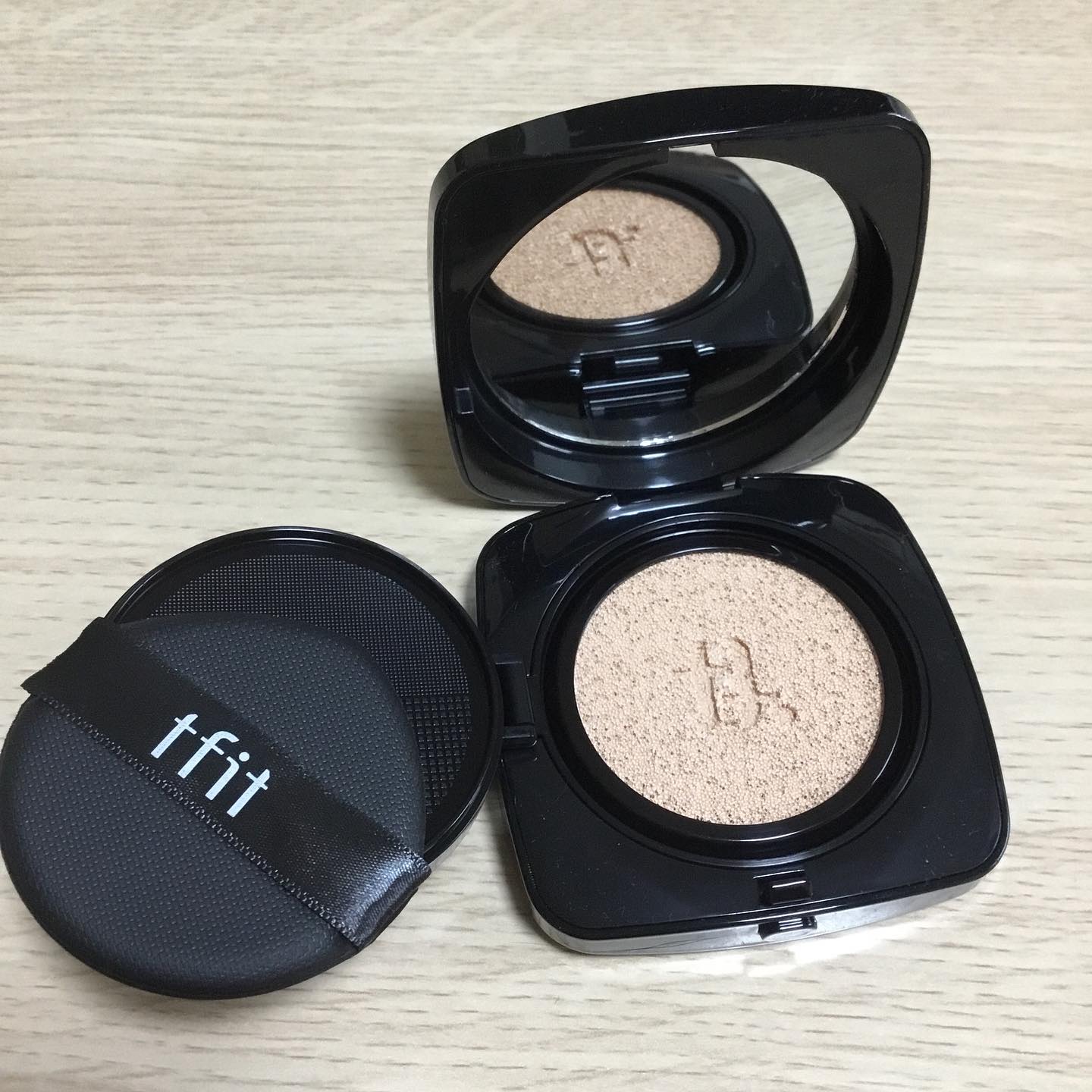 レイヤリングフィット グロークッションEX/TFIT/クッションファンデーションを使ったクチコミ（2枚目）