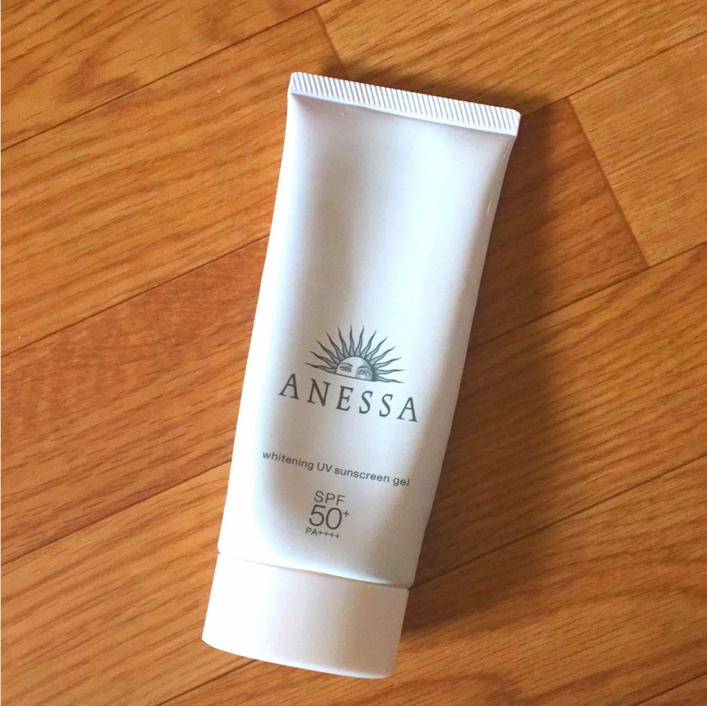 ホワイトニングUV ジェル n/アネッサ/日焼け止め・UVケアを使ったクチコミ（1枚目）