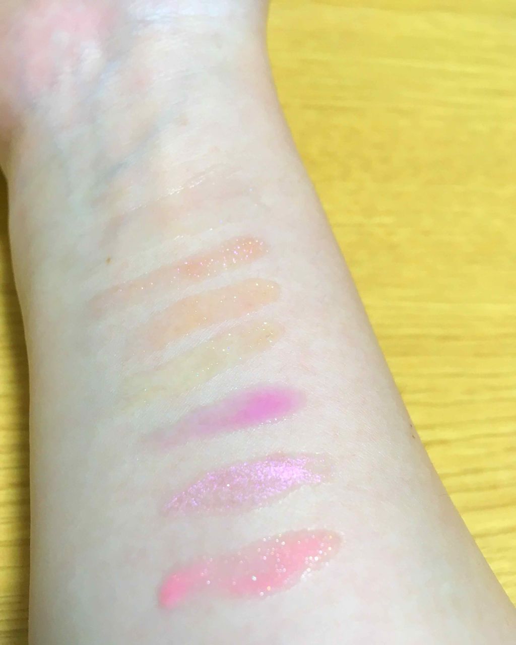 カラーエナメルグロス/KATE/リップグロスを使ったクチコミ(2枚目)