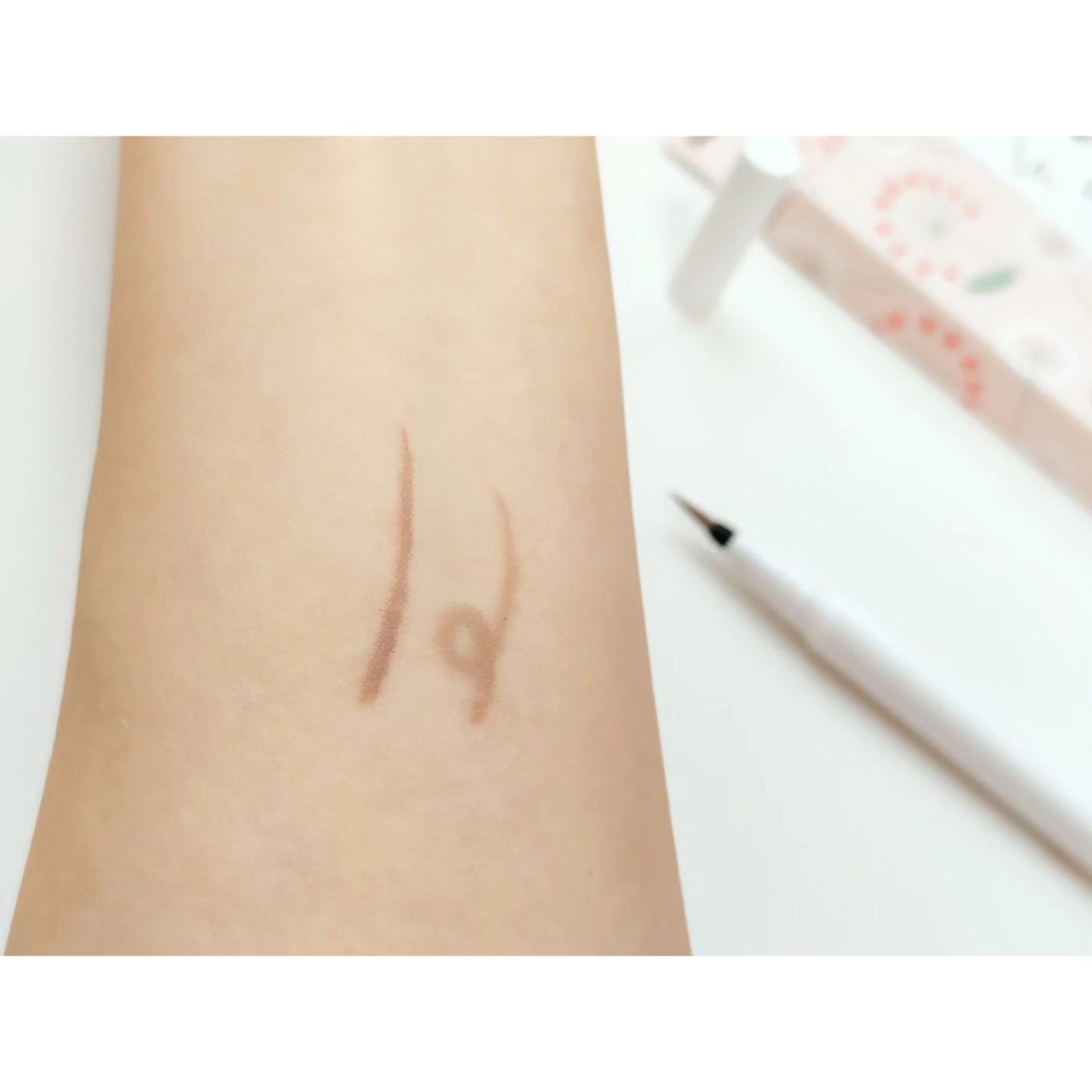 リキッドアイライナー/ルルズコスメティコ/リキッドアイライナーを使ったクチコミ(9枚目)