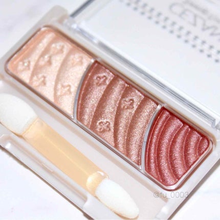 トーンアップアイシャドウ/CEZANNE/アイシャドウパレットを使ったクチコミ(2枚目)