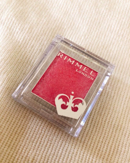 プリズム パウダーアイカラー/リンメル ロンドン/単色アイシャドウを使ったクチコミ(2枚目)