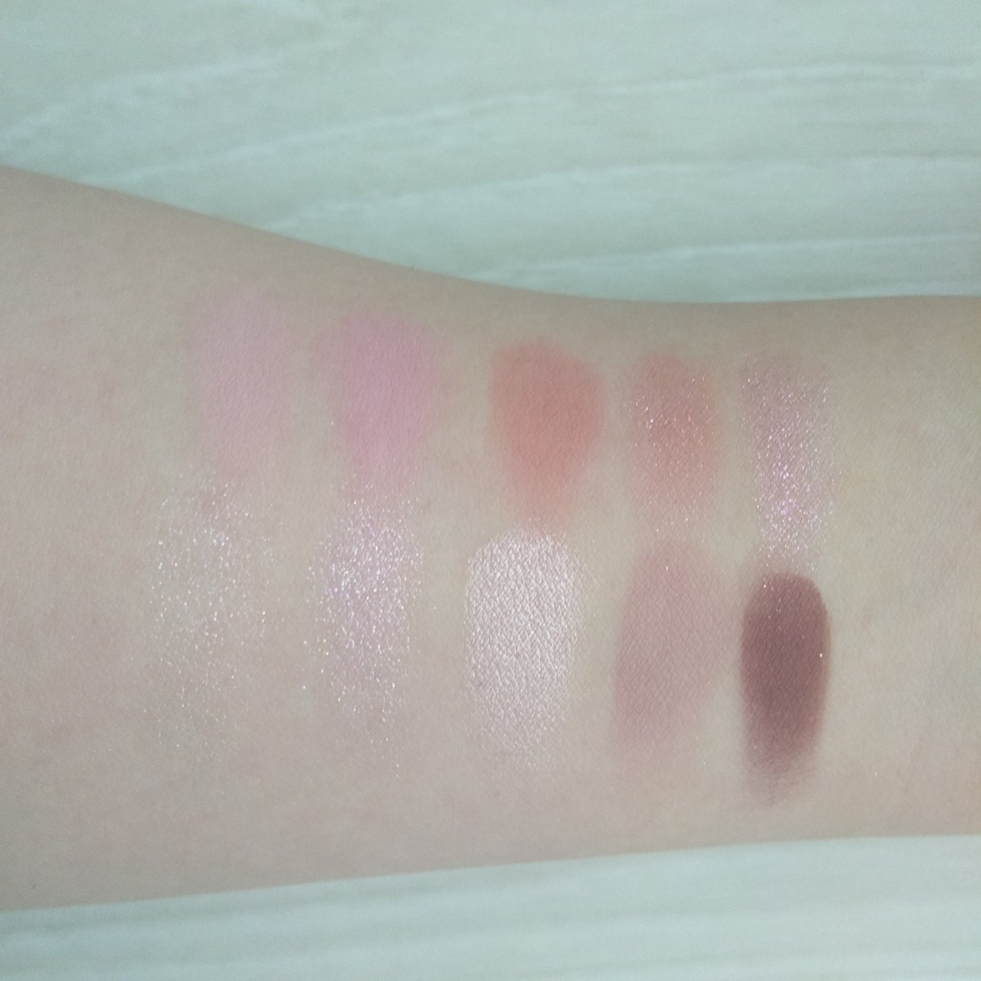 ライトオンアイズシャドウパレット/ルミル/アイシャドウパレットを使ったクチコミ(2枚目)