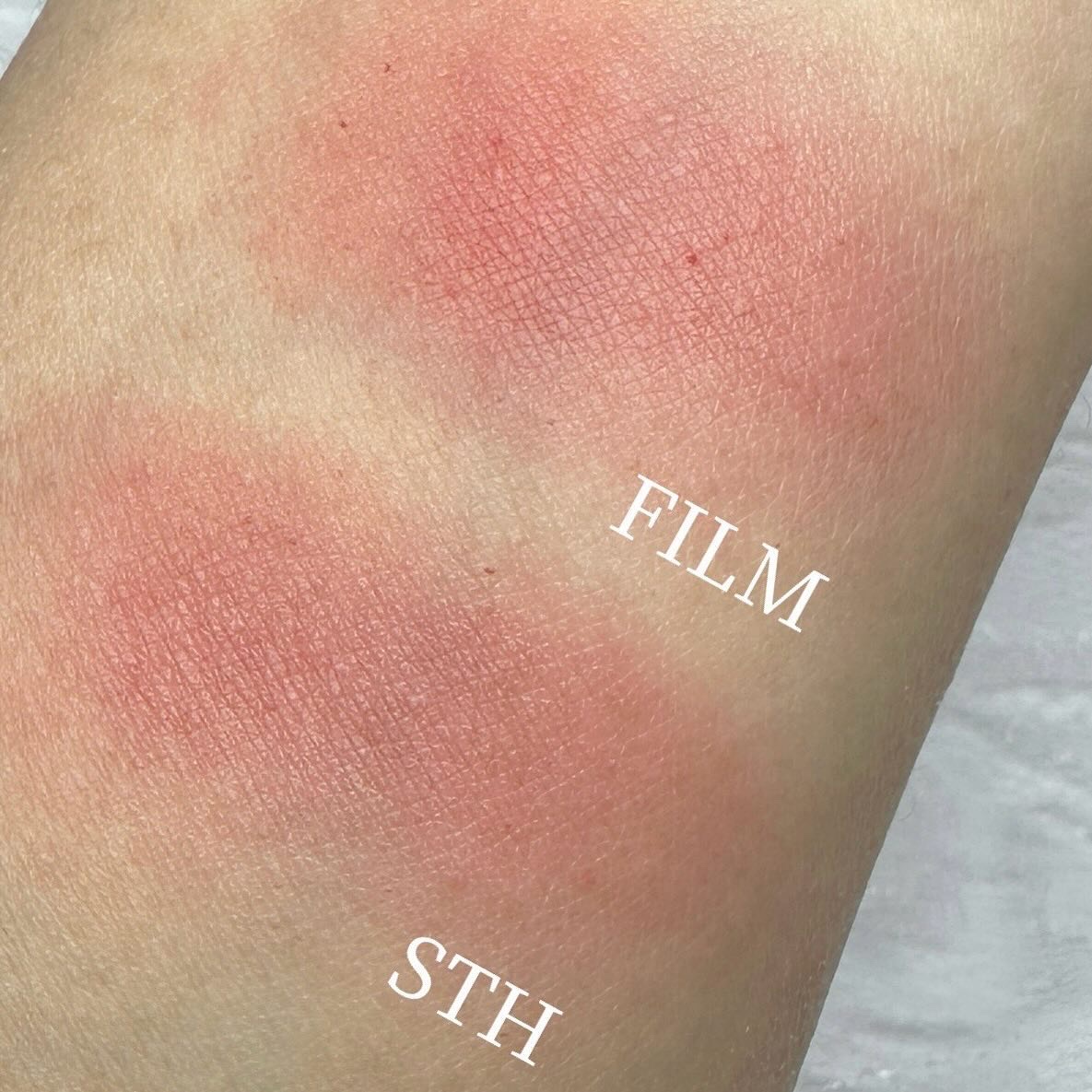 リップアンドチーク ブラーリープリンポット/fwee/口紅を使ったクチコミ（3枚目）