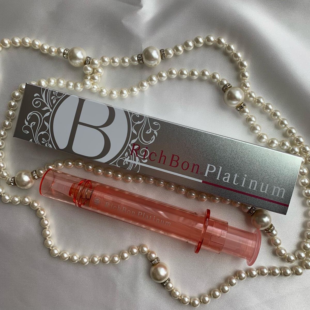 リッチボンプラチナム/ミラクルバスト/バスト・ヒップケアを使ったクチコミ(1枚目)