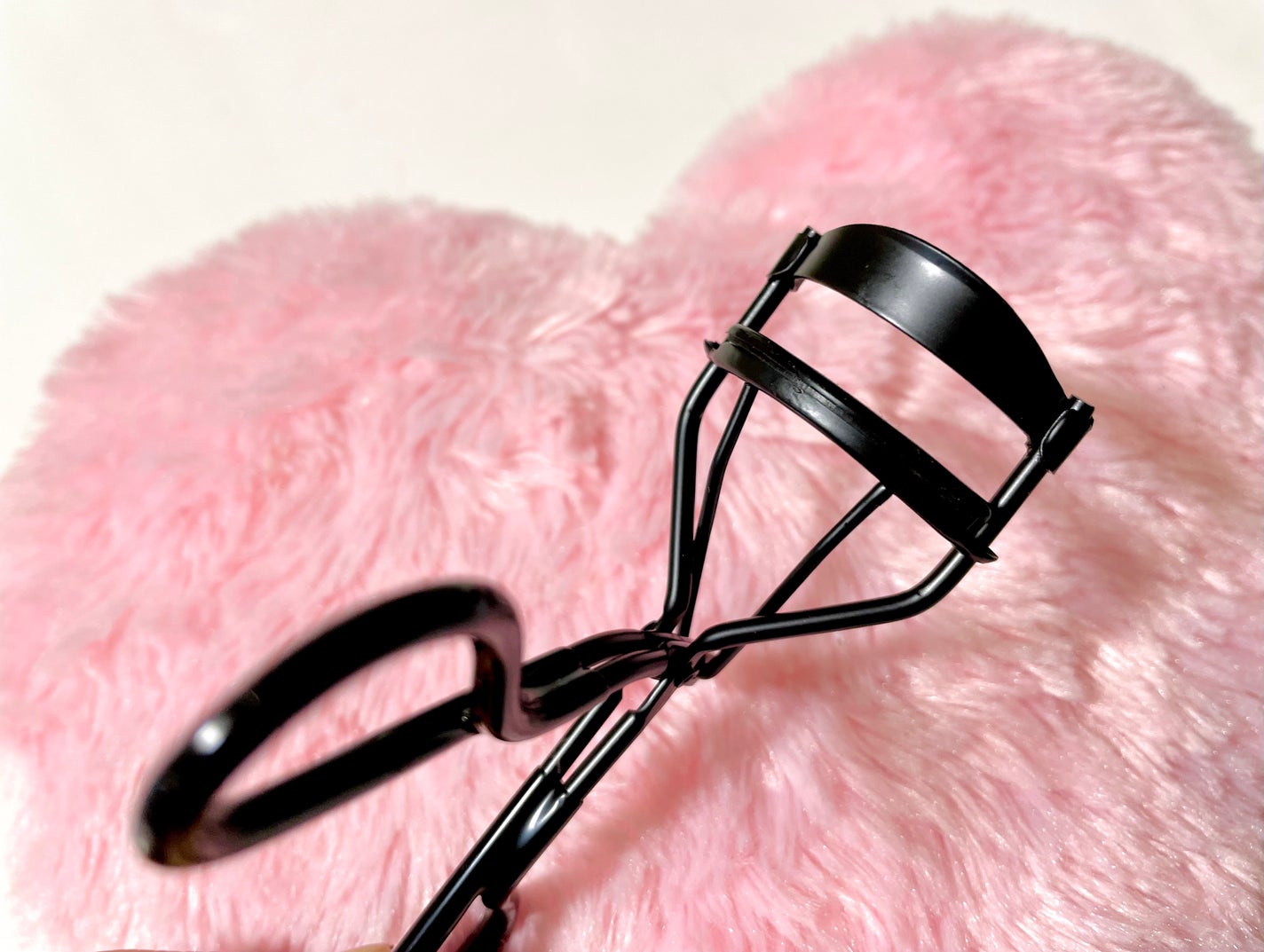 アイラッシュカーラー(ディープカーブ)/DAISO/ビューラーを使ったクチコミ(5枚目)