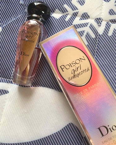 Dior プワゾン ガール アンエクスペクティッド ローラー パールのクチコミ「#Dior
#プワゾンガール
#香水

はじめてこちらのDiorプワゾンガール ローラーパール.....」（1枚目）