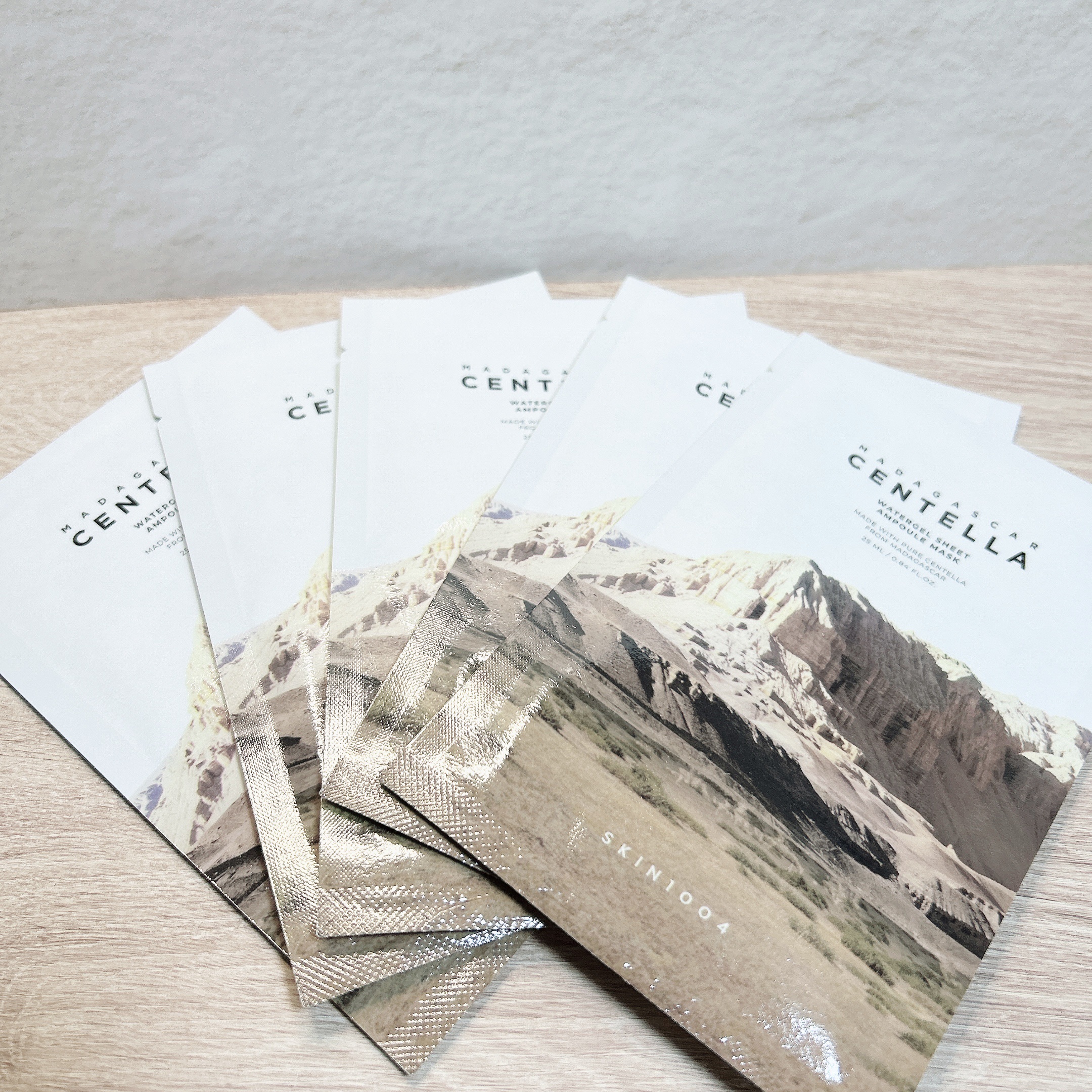 #PR
提供 : SKIN1004様

✼••┈┈••✼••┈┈••✼••┈┈••✼••┈┈••✼

SKIN1004
マダガスカルのセンテラウォーターゲルシートアンプルマスク
(5枚入り)

✼••┈┈••✼••┈┈••✼••┈┈••✼•