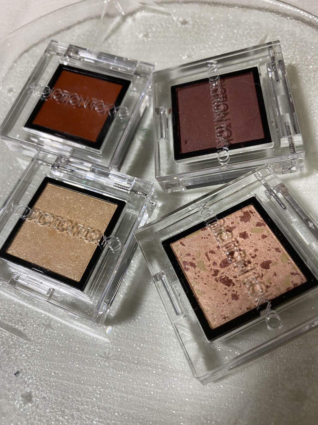 アディクション ザ アイシャドウ スパークル/ADDICTION/単色アイシャドウを使ったクチコミ（2枚目）