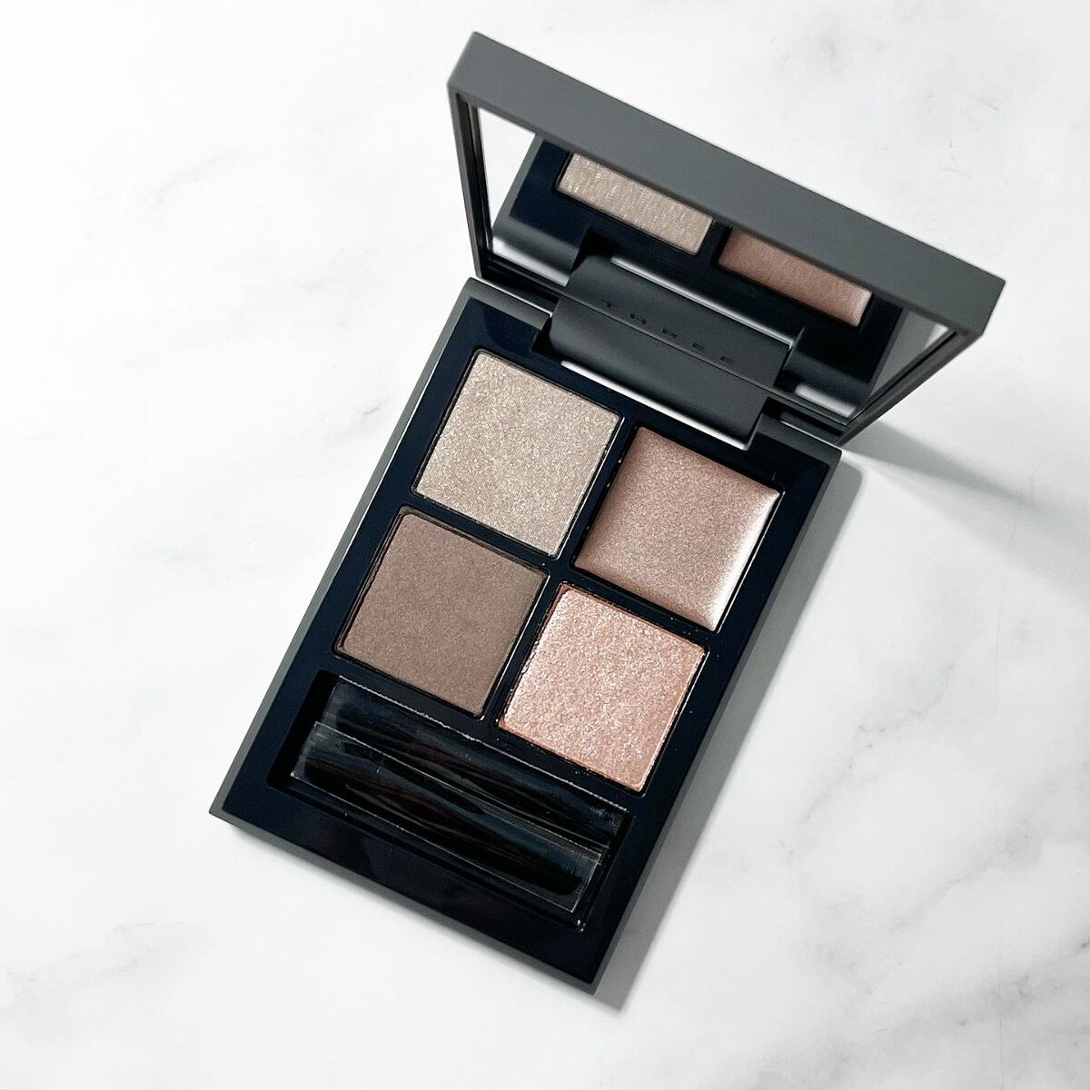 ディメンショナルビジョンアイパレット/THREE/アイシャドウパレットを使ったクチコミ（1枚目）