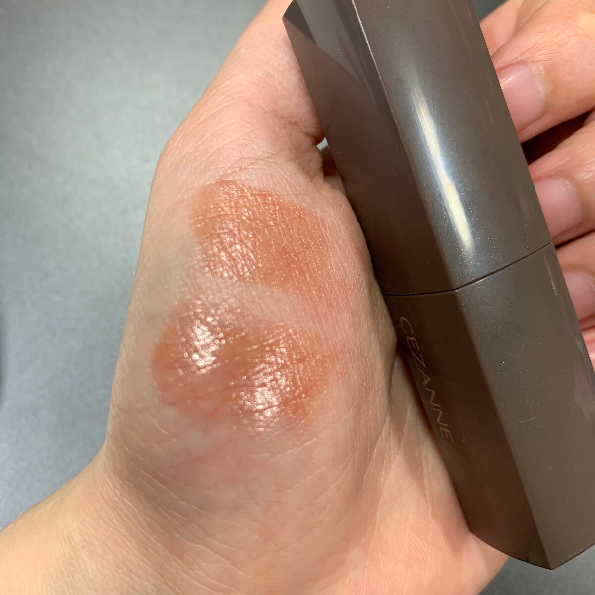 リップカラーシールド/CEZANNE/口紅を使ったクチコミ(2枚目)